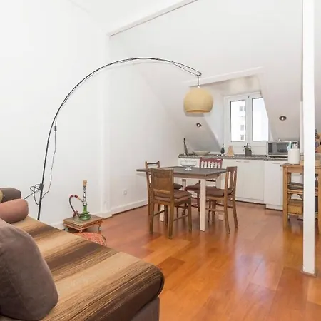 Rato Sunny Terrace Apartament