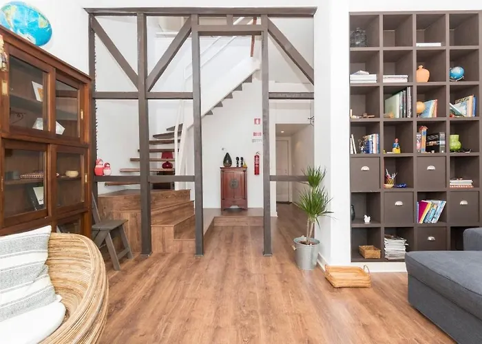 Rato Sunny Terrace Apartment Lissabon